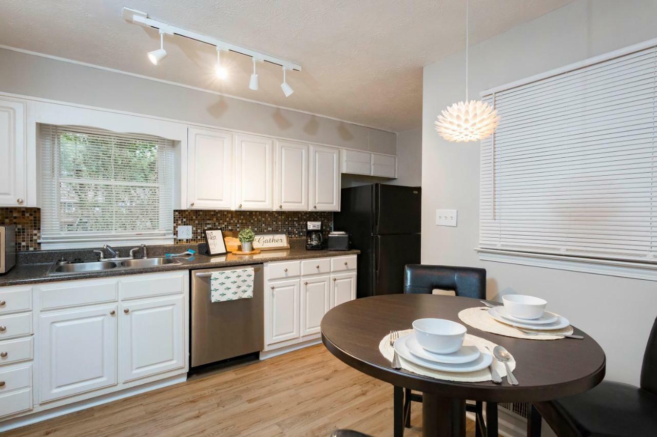 Luxury Home W/Gameroom Kingsizebed Near Six Flags Austell Luaran gambar