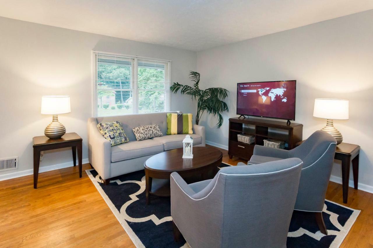 Luxury Home W/Gameroom Kingsizebed Near Six Flags Austell Luaran gambar