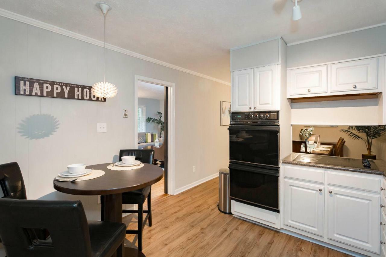 Luxury Home W/Gameroom Kingsizebed Near Six Flags Austell Luaran gambar