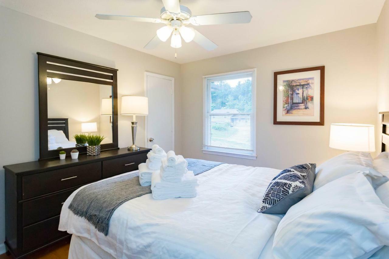Luxury Home W/Gameroom Kingsizebed Near Six Flags Austell Luaran gambar